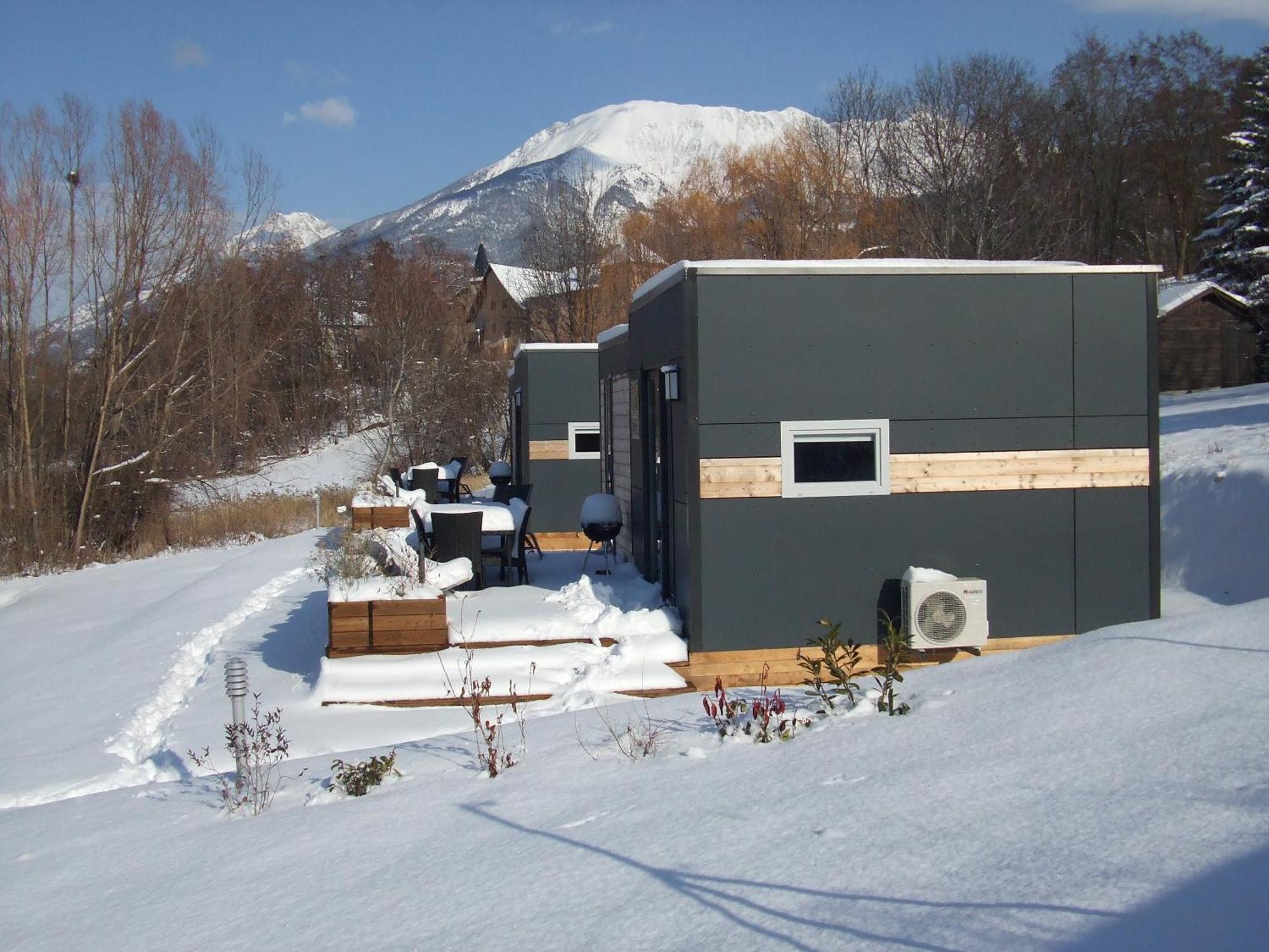 Camping-Hotel De Plein Air Les 2 Bois Baratier Exterior foto