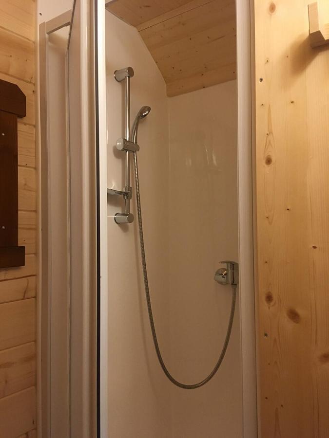 Camping-Hotel De Plein Air Les 2 Bois Baratier Exterior foto